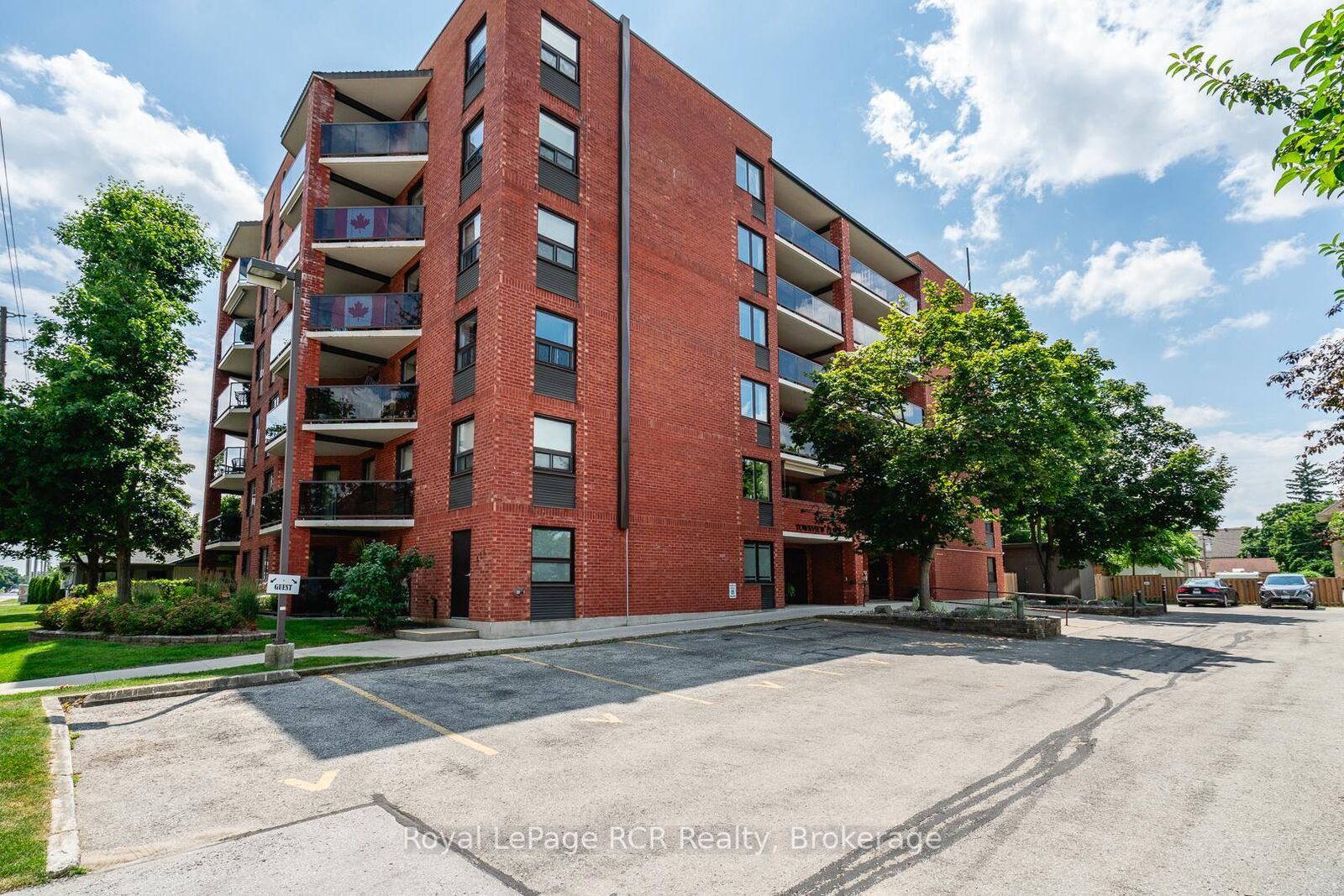 Property Photo: 536 11th Avenue 606 ON N4N 2S4