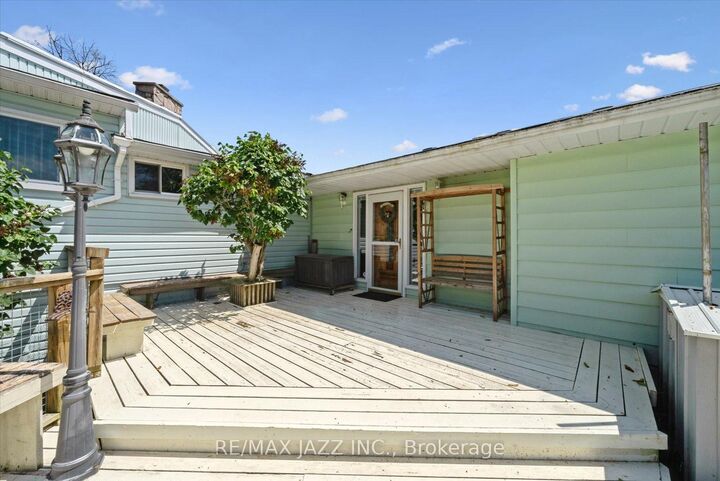 Property Photo:  533 Shady Point Lane  ON K0L 1Y0 