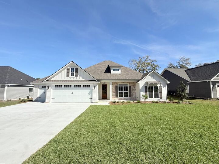 5051 Hatfield Circle  Hahira GA 31632 photo