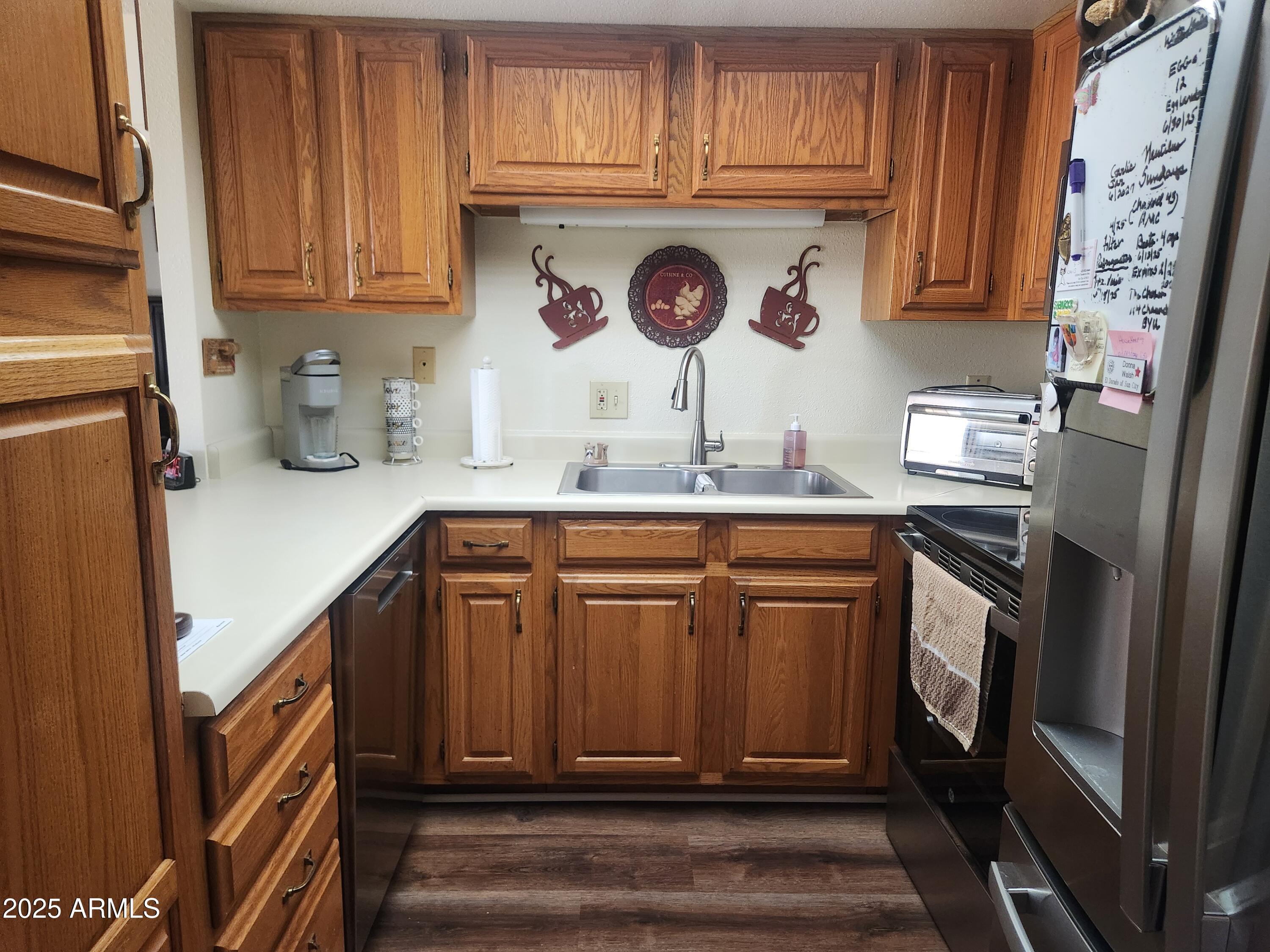Property Photo: 10330 W Thunderbird Boulevard B110 AZ 85351