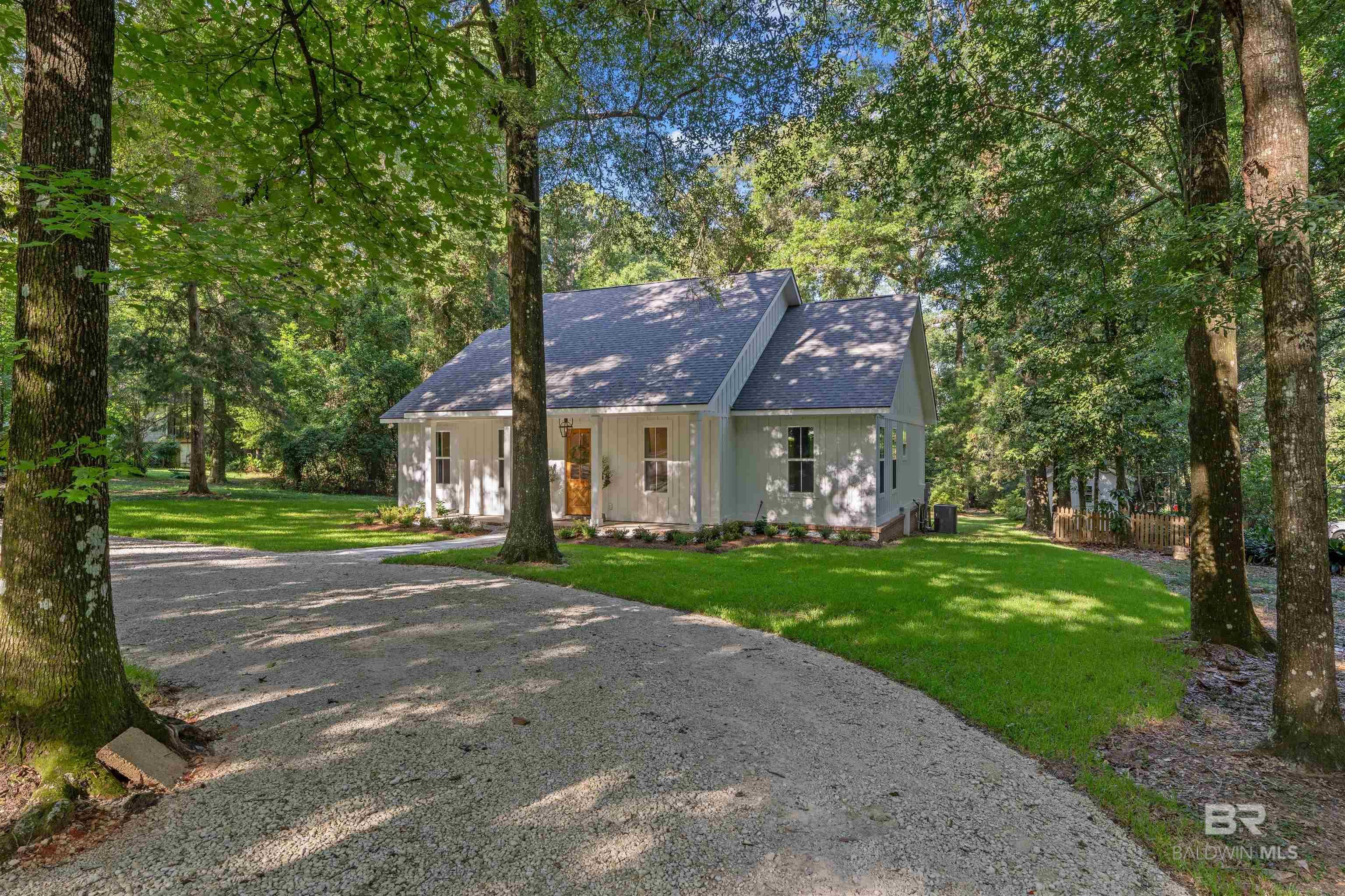 Property Photo:  23875 Second Street  AL 36532 