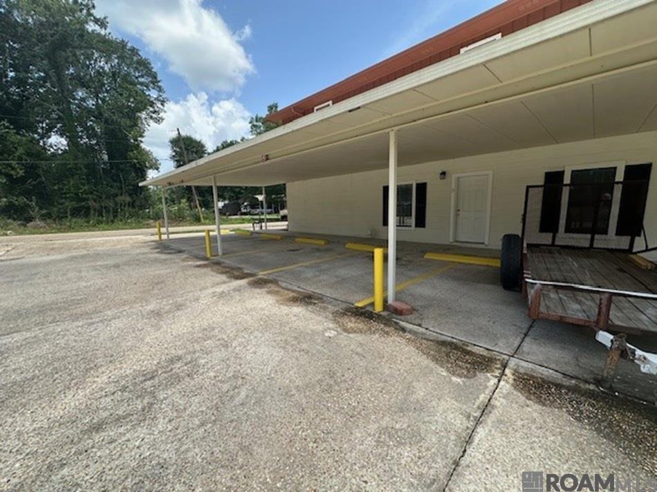 Property Photo: 31808 Netterville Rd #7 LA 70726