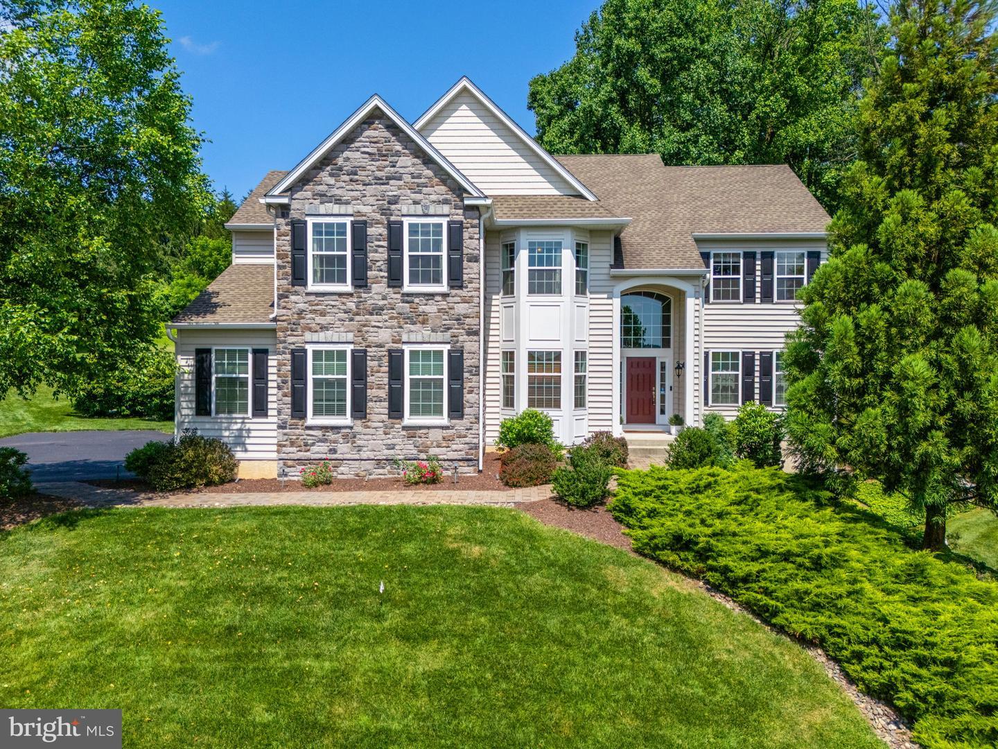 7451 Mount Vernon Drive  Zionsville PA 18092 photo