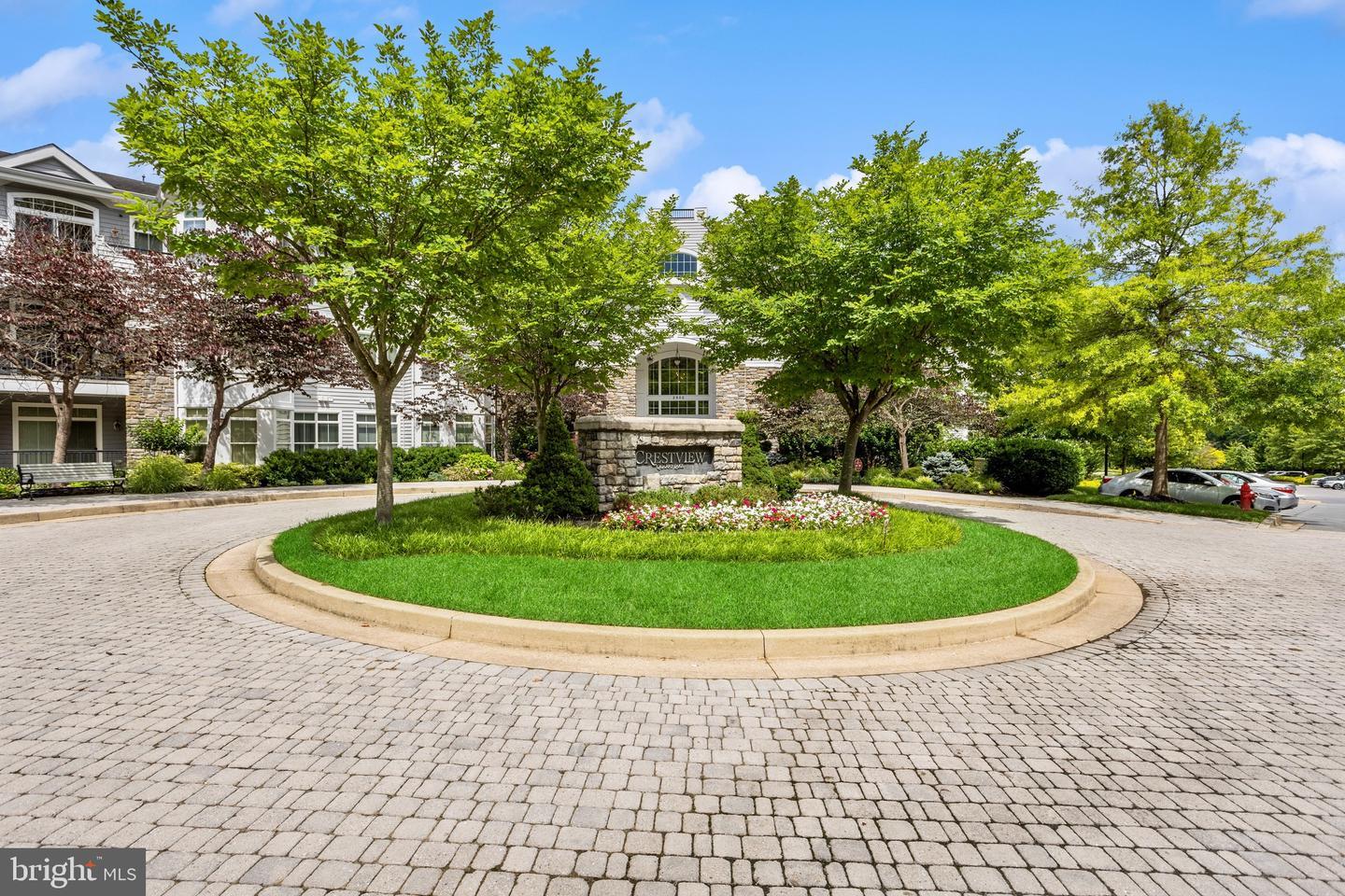 Property Photo: 2900 Stone Cliff Drive 102 MD 21209