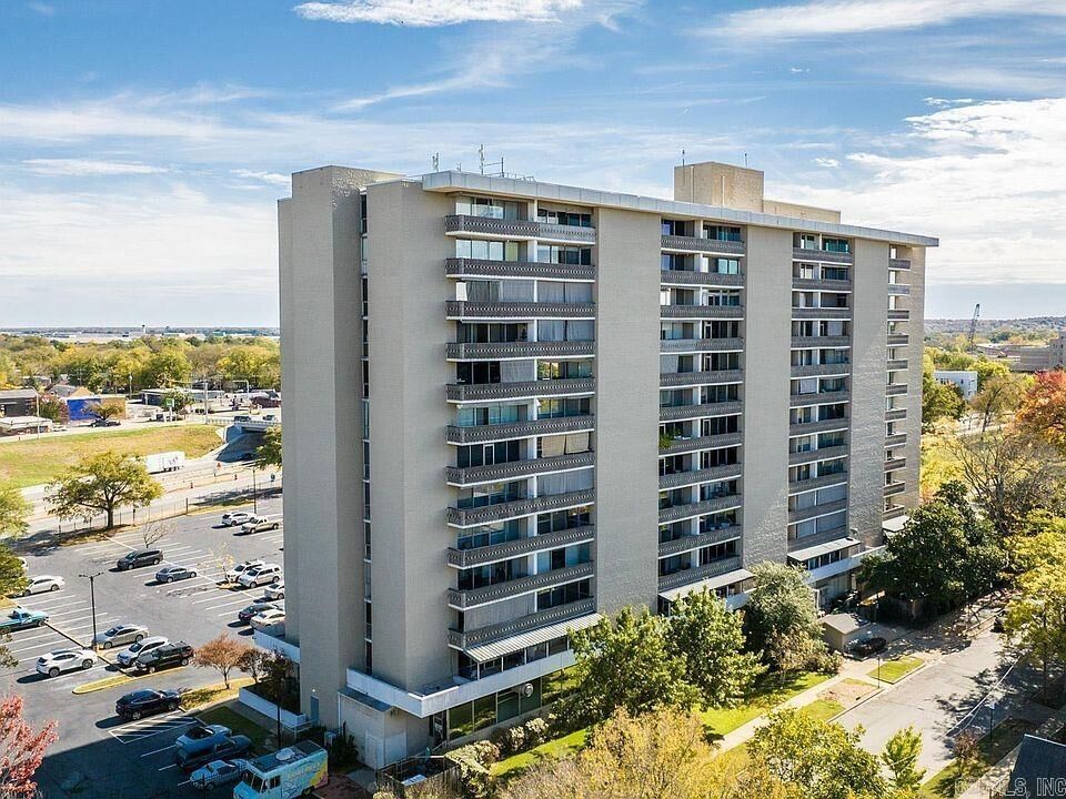 Property Photo: 700 E 9th Street 2L AR 72202