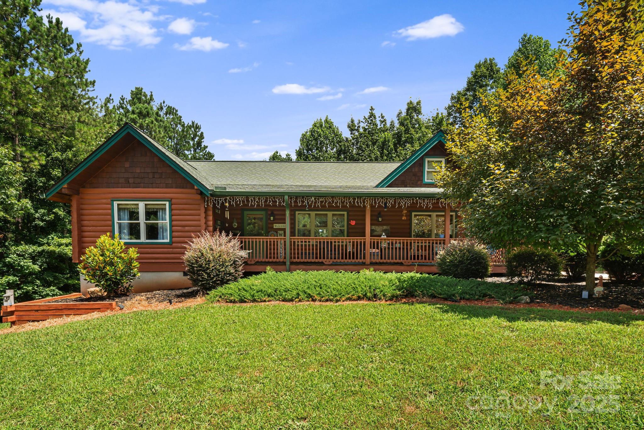 Property Photo: 134 Quebec Trail NC 28018