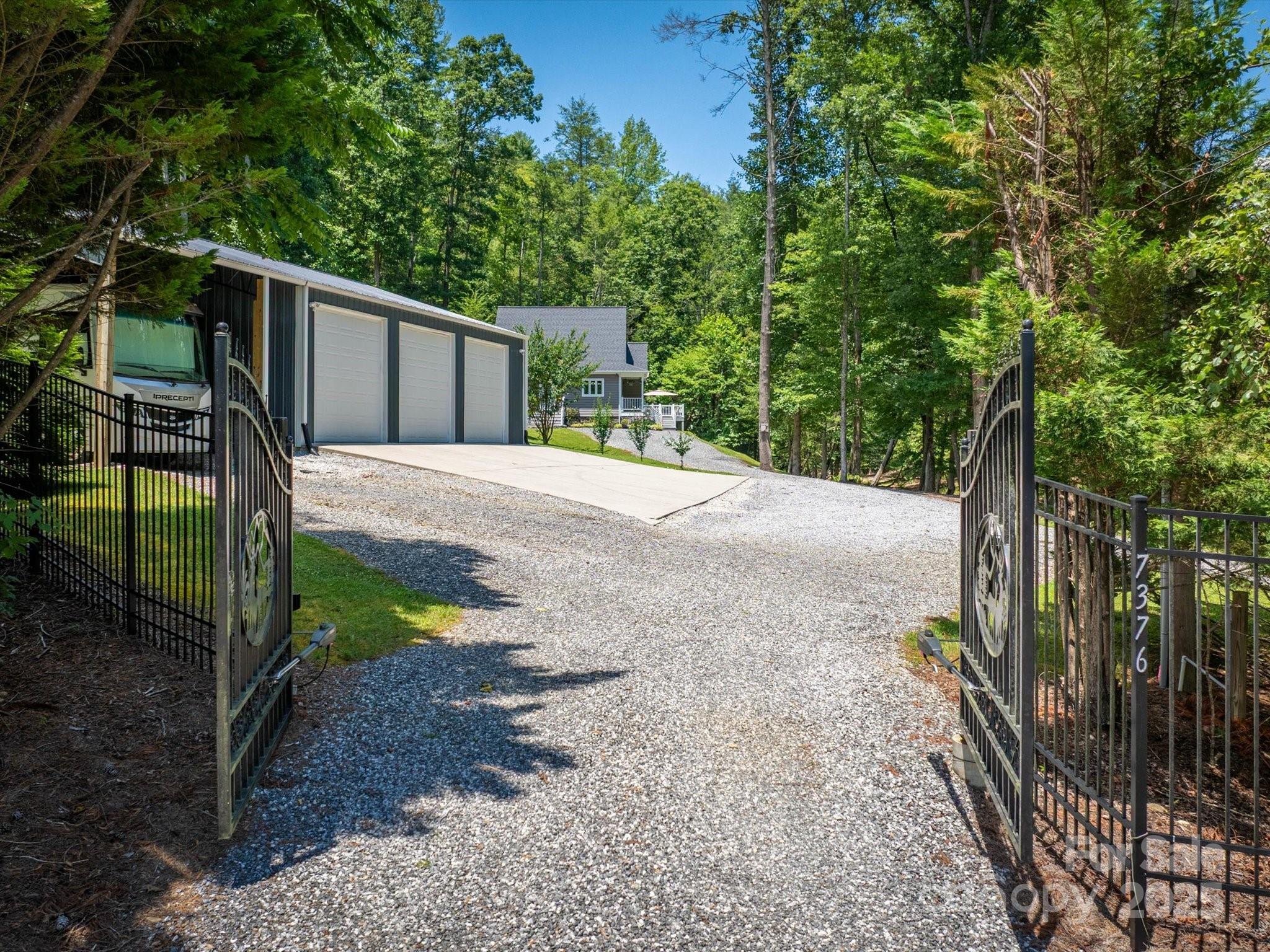 Property Photo:  7376 Nc 181 Highway  NC 28655 