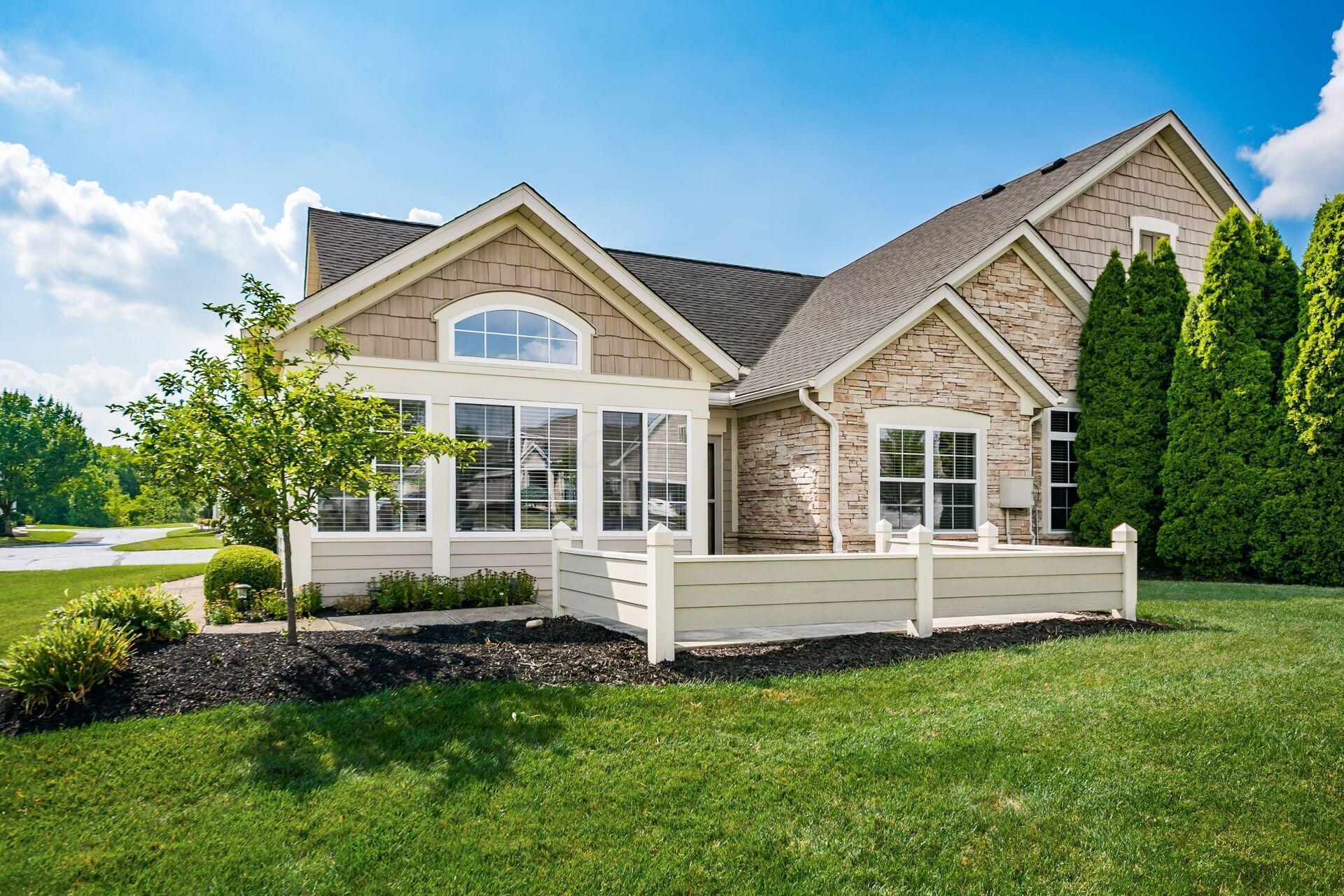 Property Photo:  5192 Hayden Woods Lane  OH 43026 