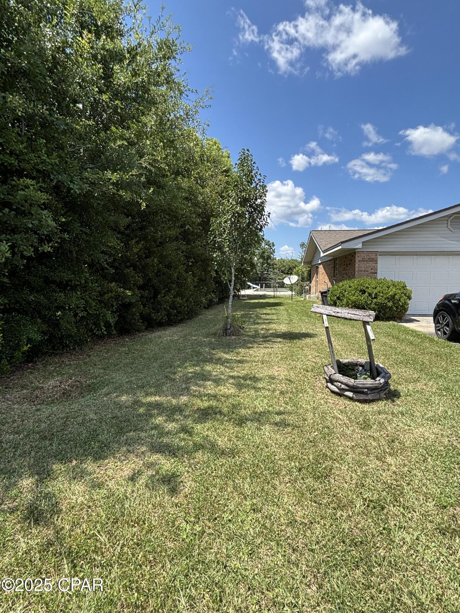 Property Photo: 222 W 34th Court FL 32405