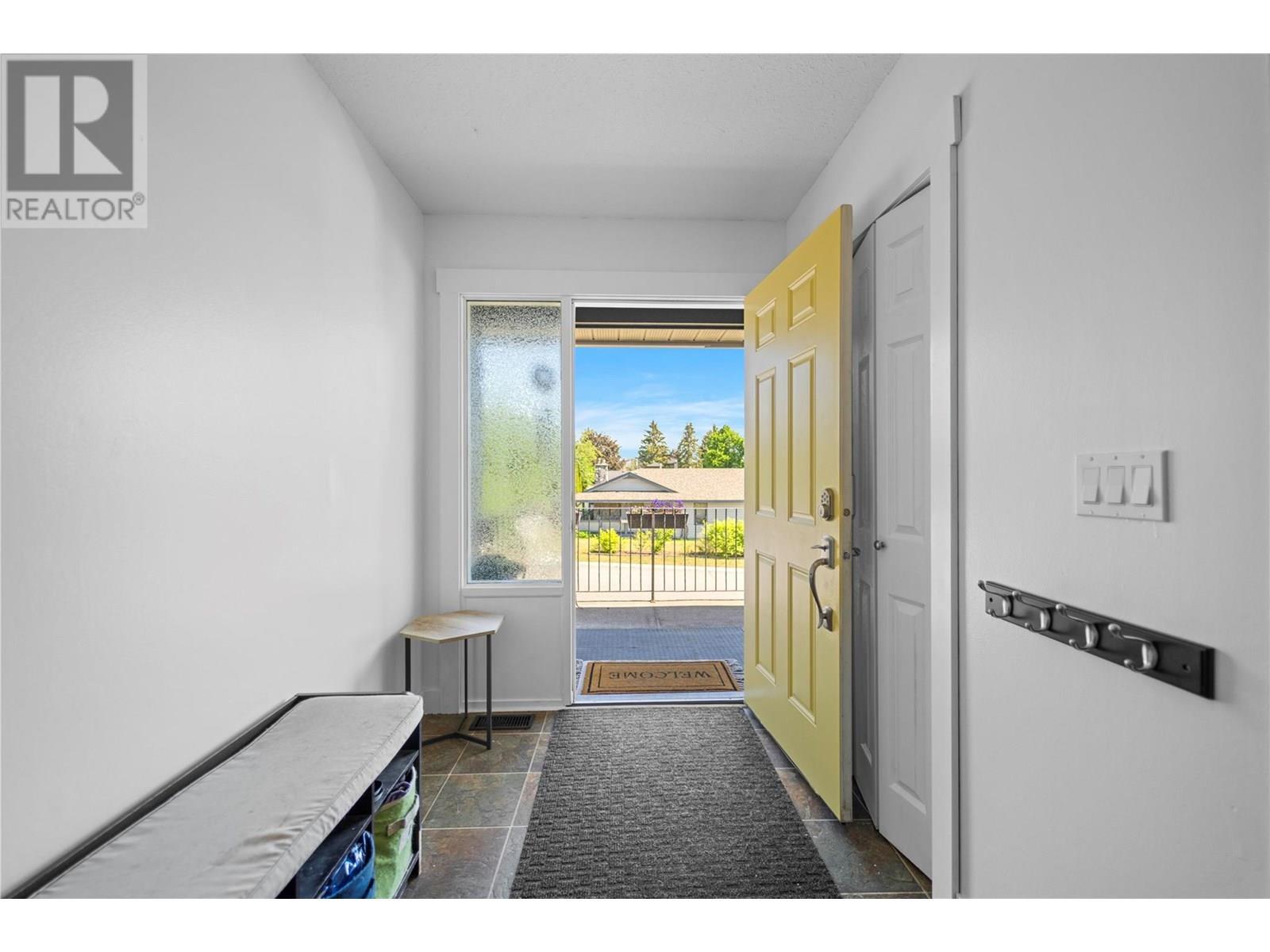 Property Photo: 593 Braemar Drive BC V1S 1H6