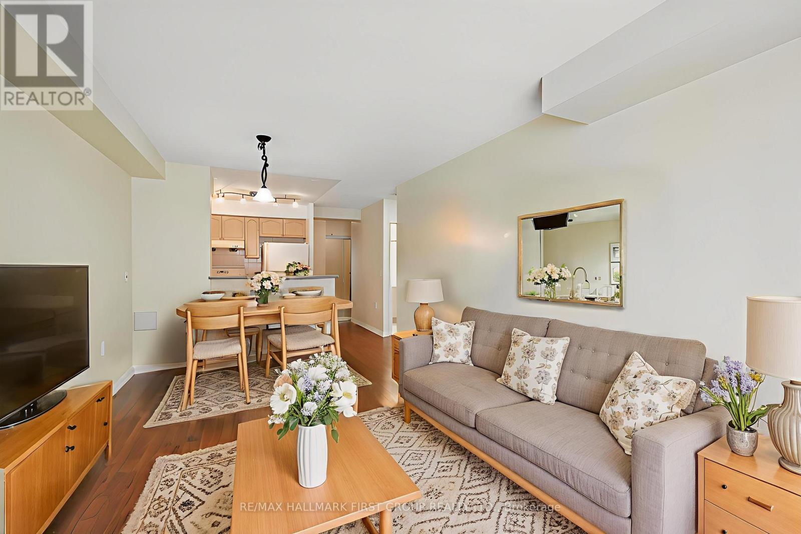 28 Olive Avenue 612  Toronto (Willowdale East) ON M2N 7E6 photo