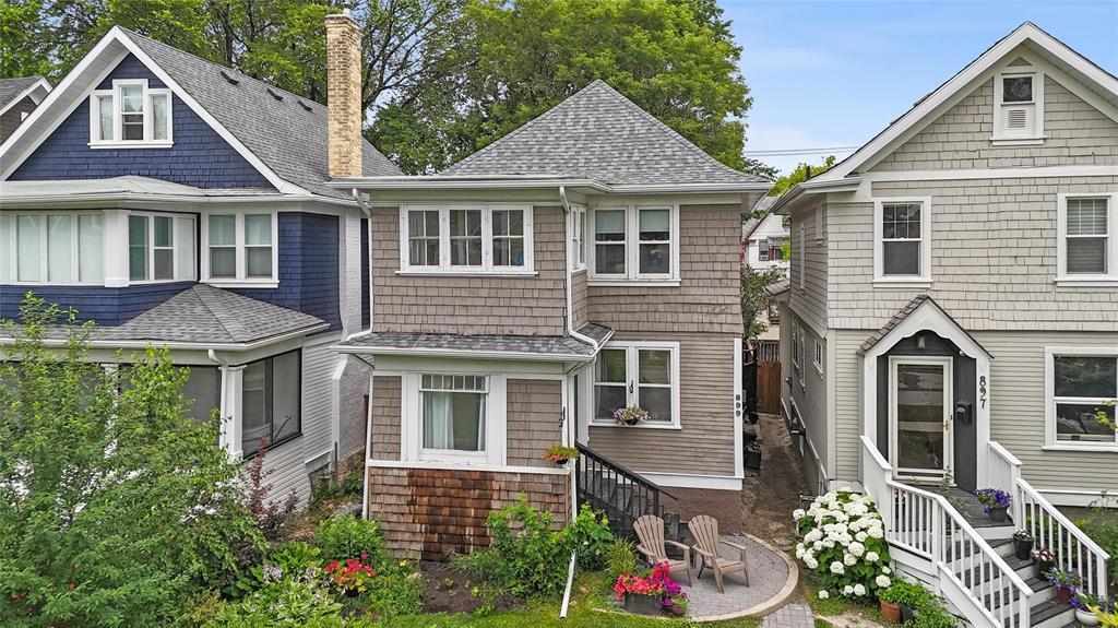 Property Photo: 899 Jessie Avenue MB R3M 0Z8
