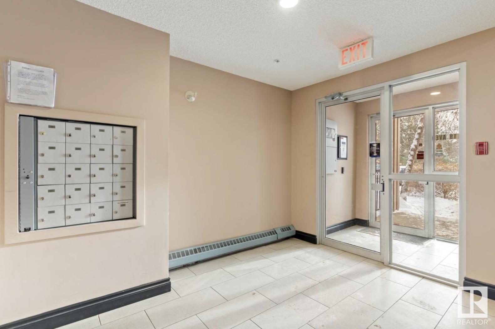 Property Photo:  12110 119 Avenue NW 206  AB T5L 5G9 