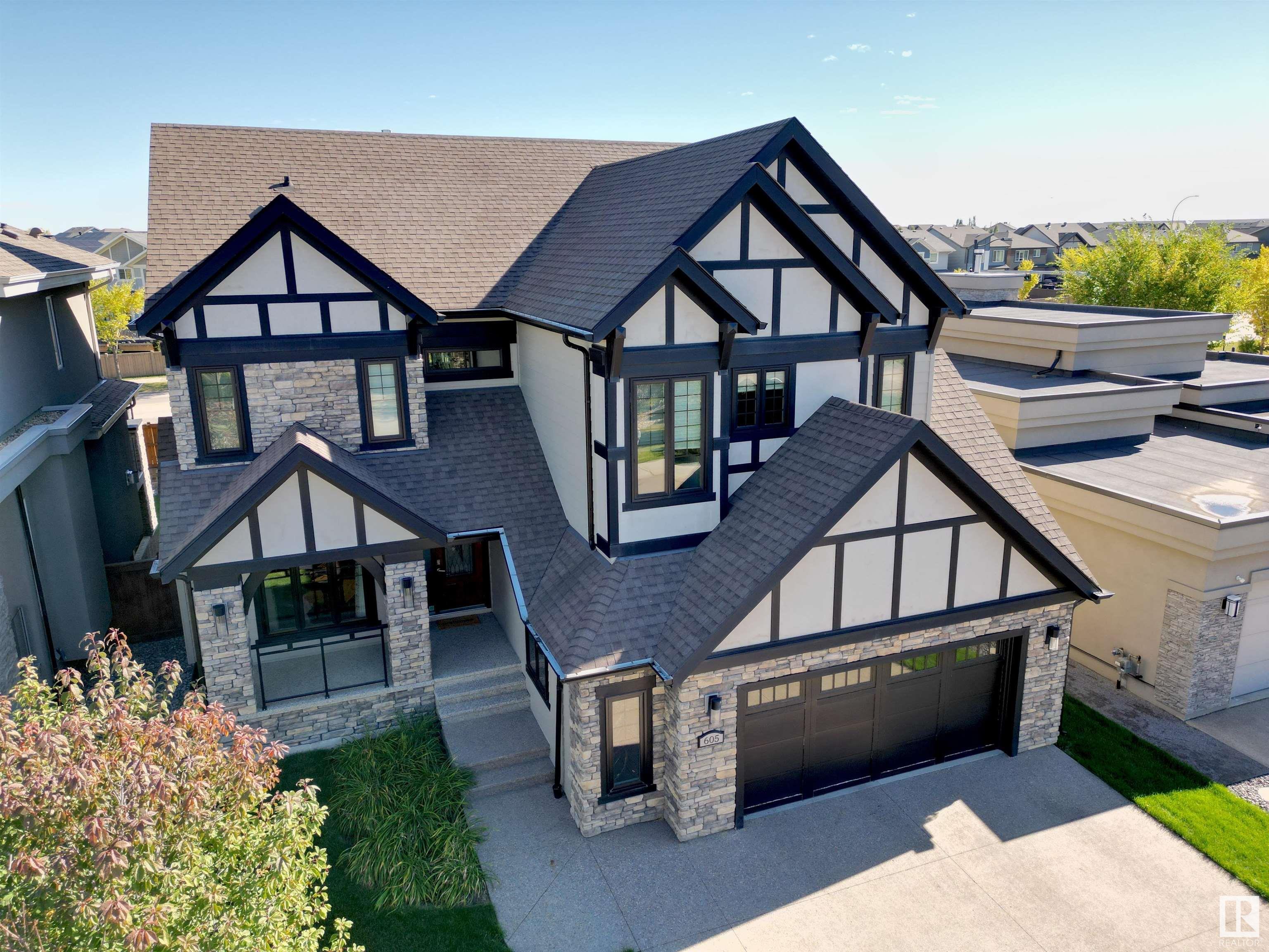 Property Photo: 605 Howatt Drive SW AB T6W 2T6