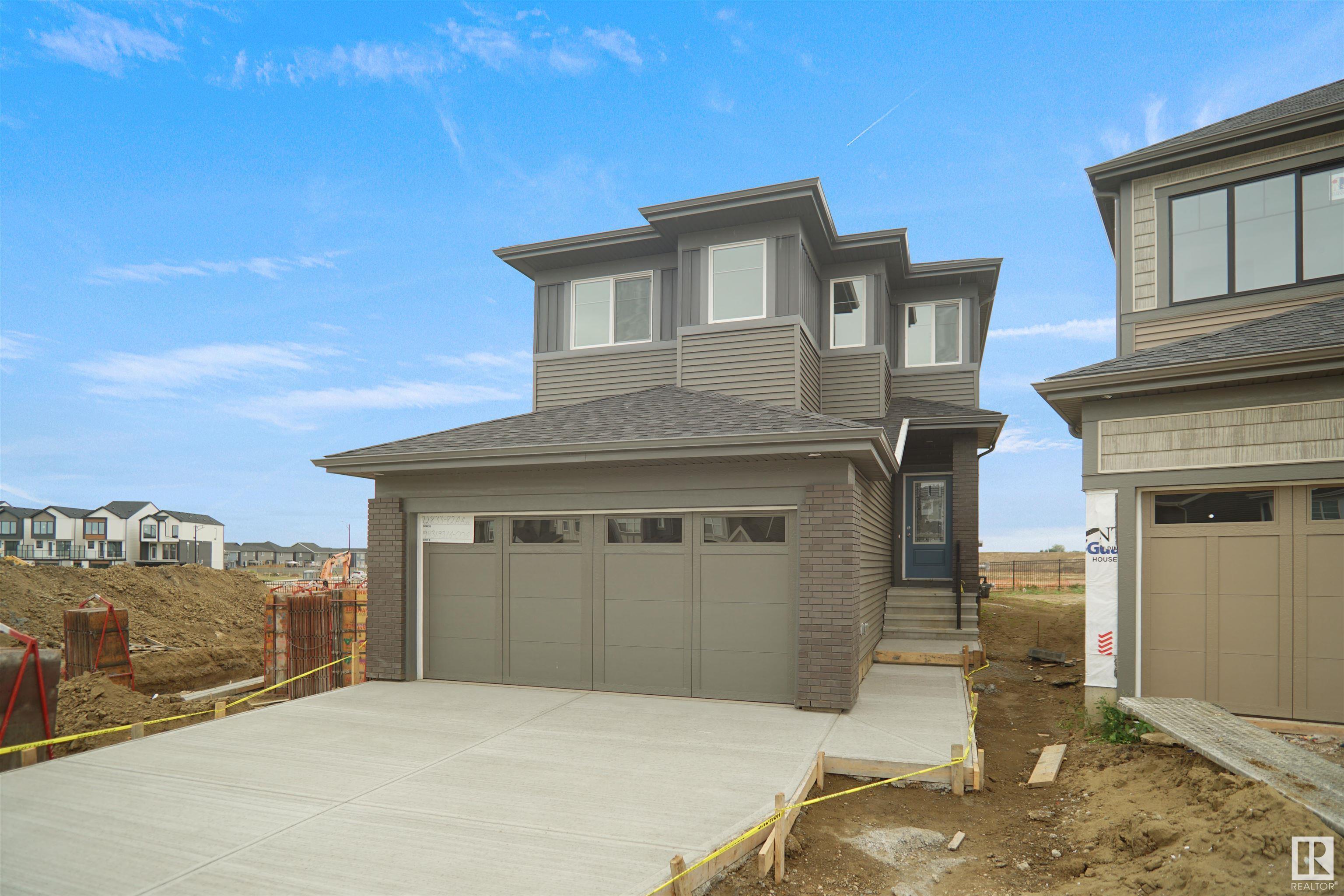 8464 183 Avenue NW  Edmonton AB T5Z 0L5 photo