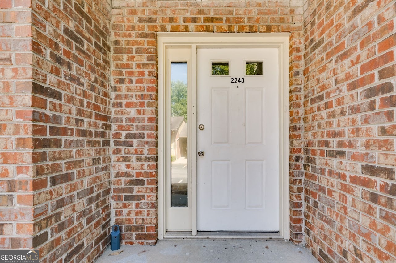Property Photo: 2240 Runnymead Ridge SE GA 30067