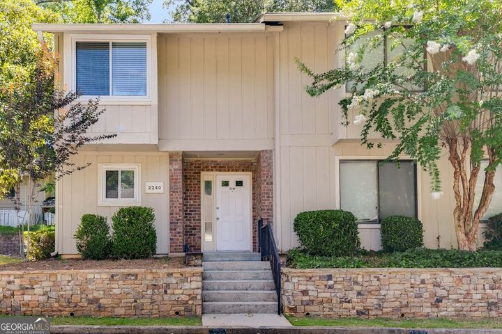 Property Photo:  2240 Runnymead Ridge SE  GA 30067 