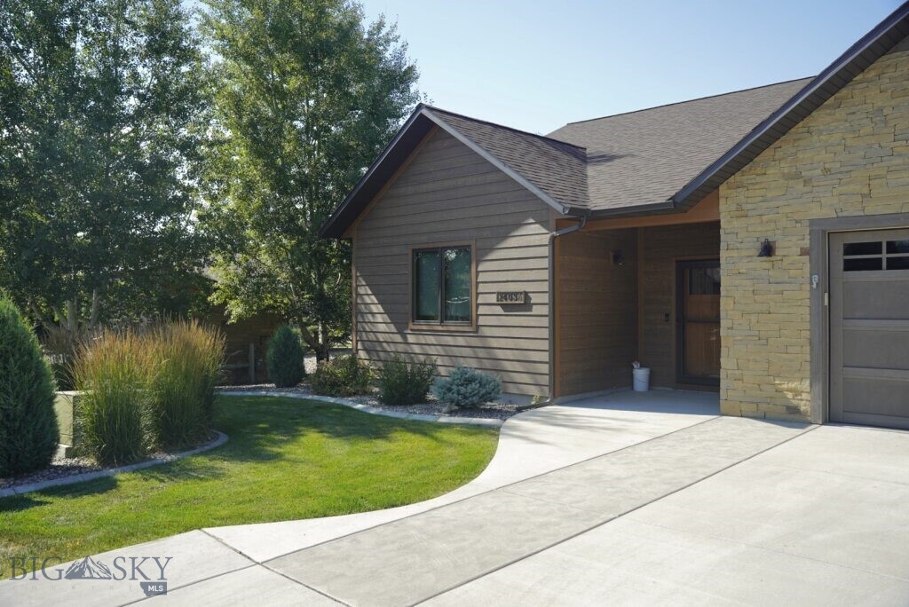 Property Photo: 2403 Birdie Drive A MT 59715