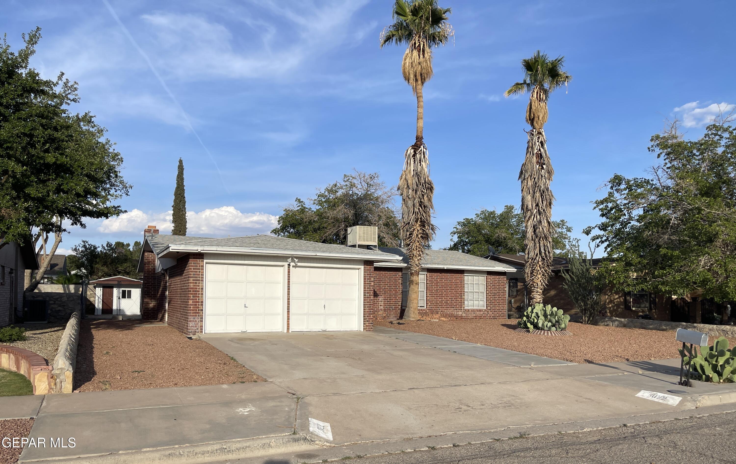 Property Photo:  1822 Jerry Abbott Street  TX 79936 