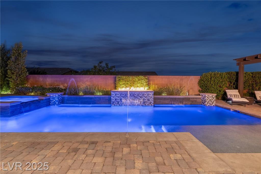 Property Photo: 10524 Bryn Haven Avenue NV 89135
