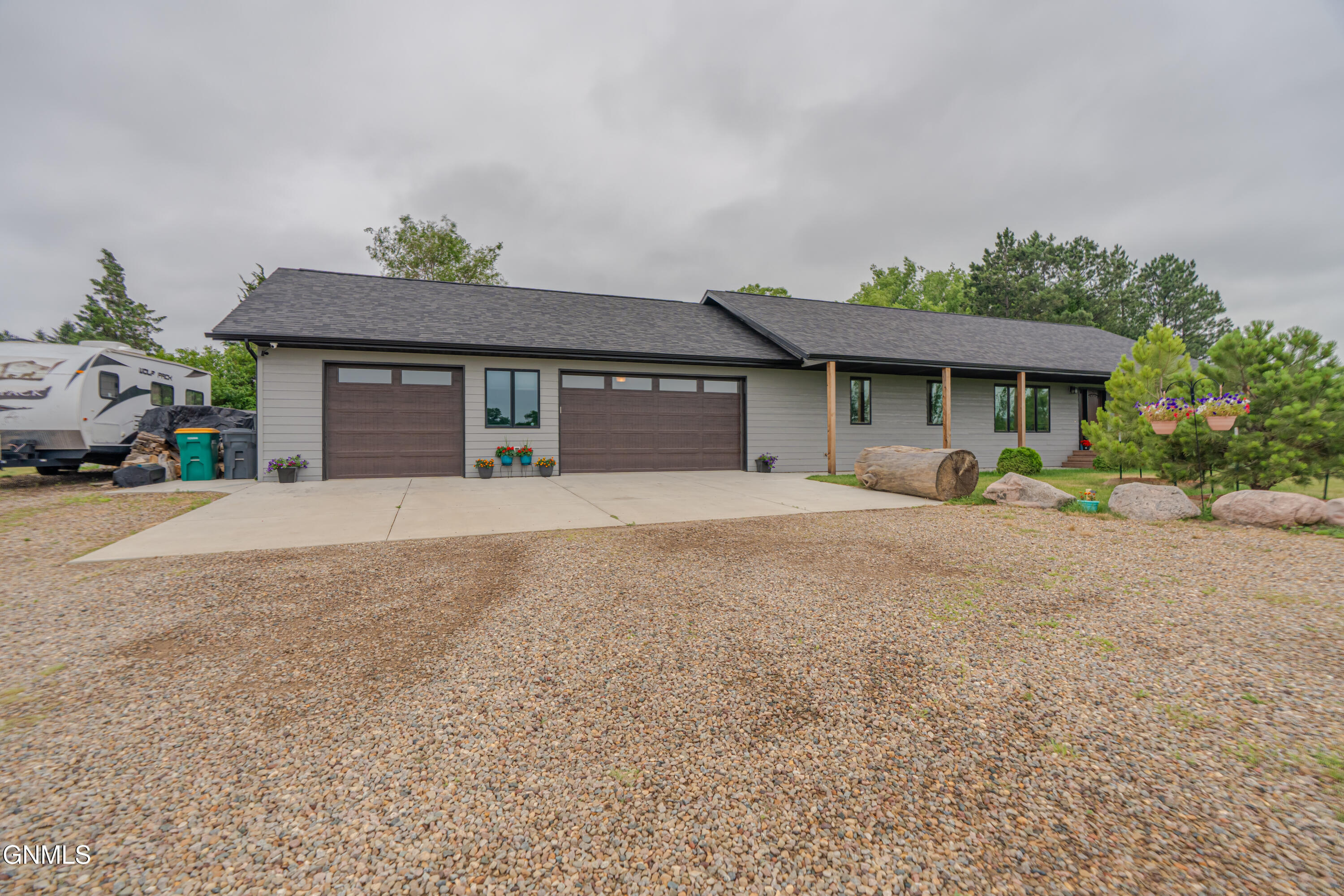 Property Photo: 2711 6th Avenue N ND 58554