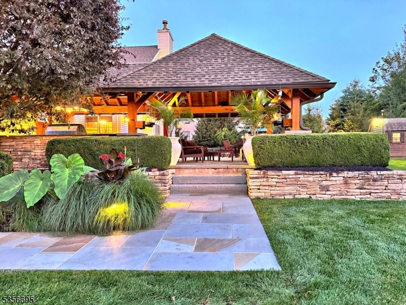 Property Photo:  14 Sugarwood Way  NJ 07059 