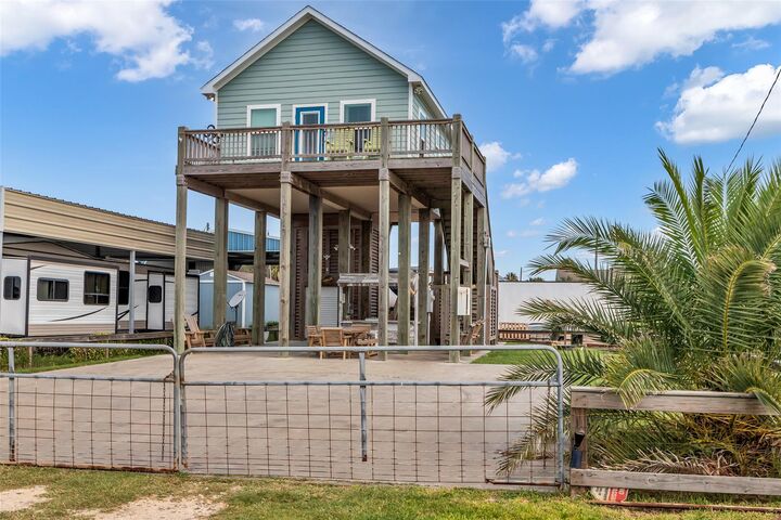 Property Photo: 145 Jewel Drive TX 77650