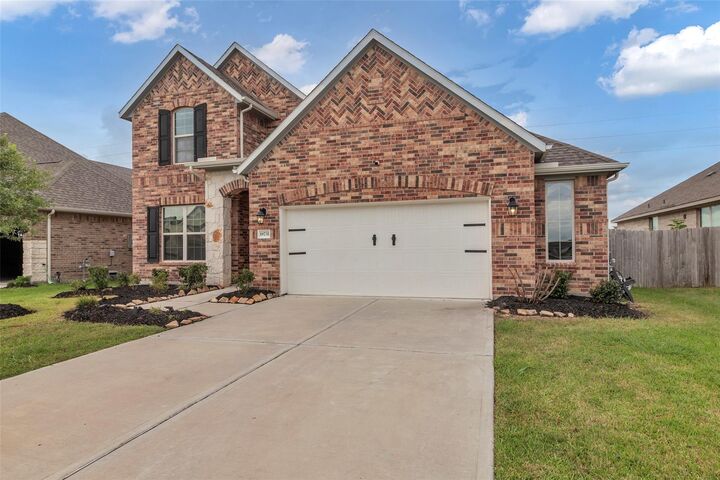 Property Photo:  18731 Creek Forest Drive  TX 77578 