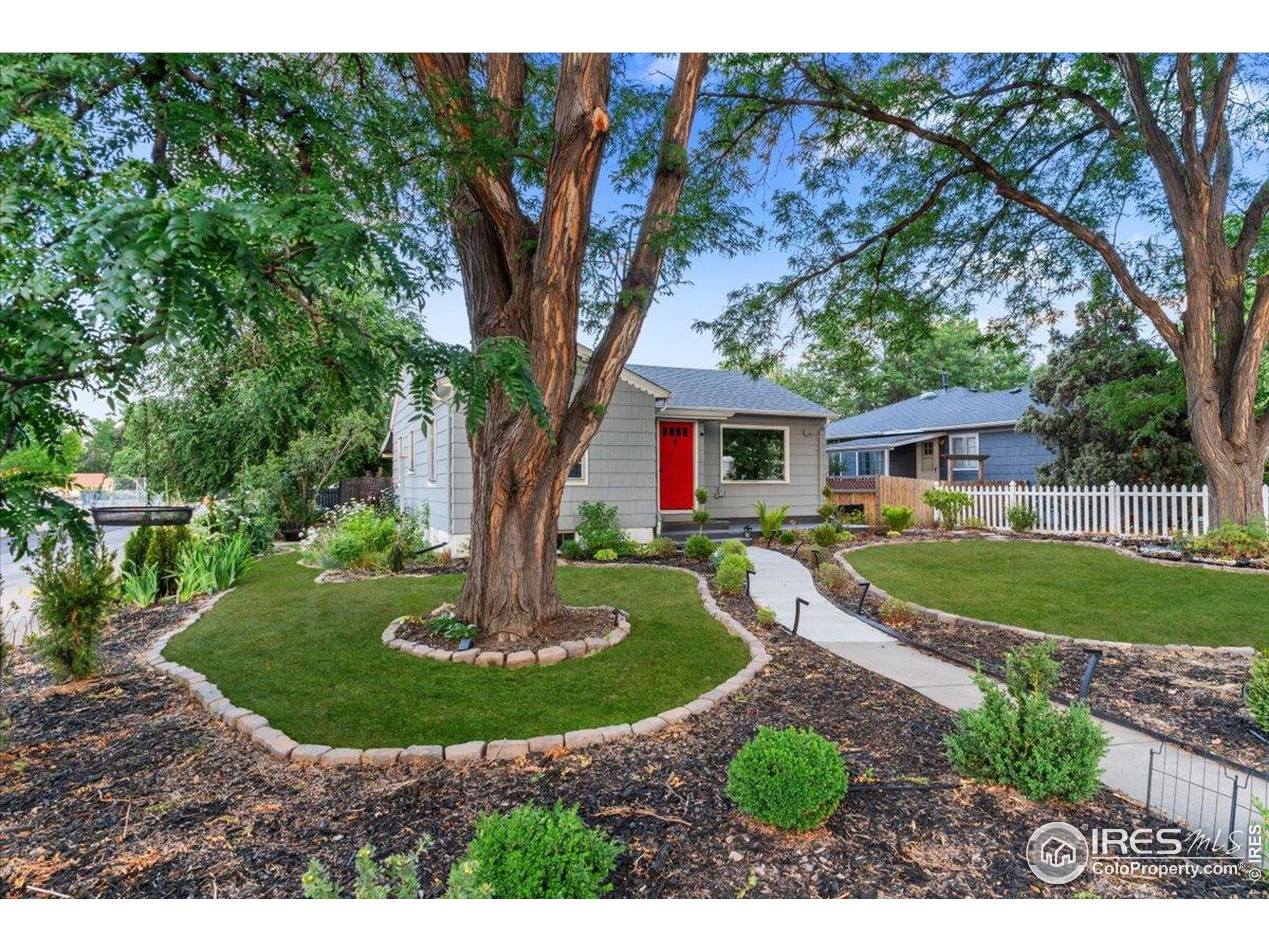 Property Photo:  680 Colorado Ave  CO 80537 