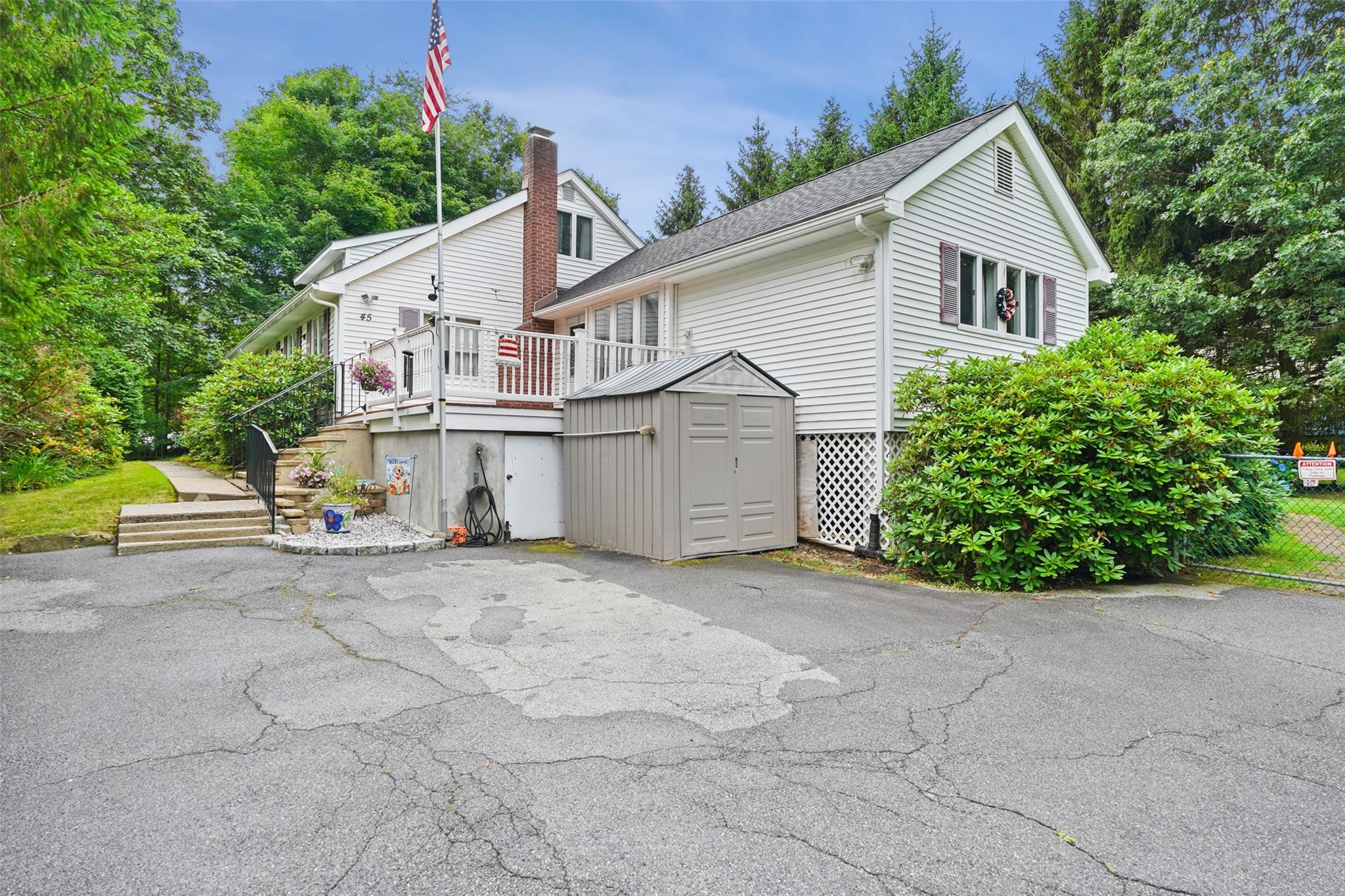 Property Photo:  45 Worthington Drive W  NY 10512 