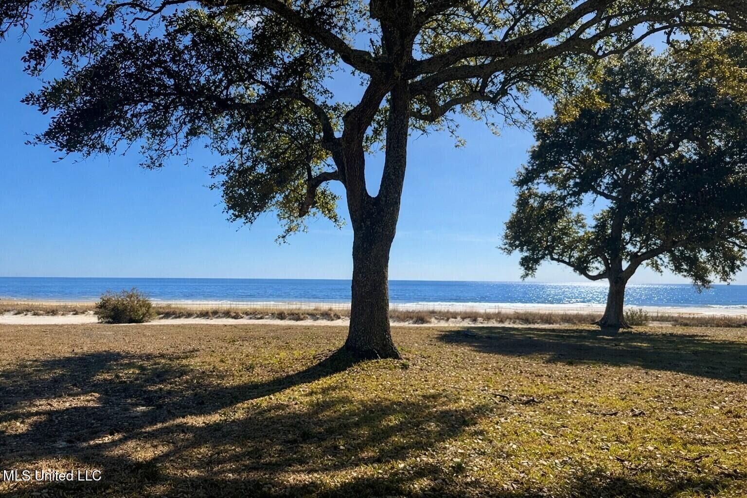 Property Photo:  517 N Beach Boulevard  MS 39576 