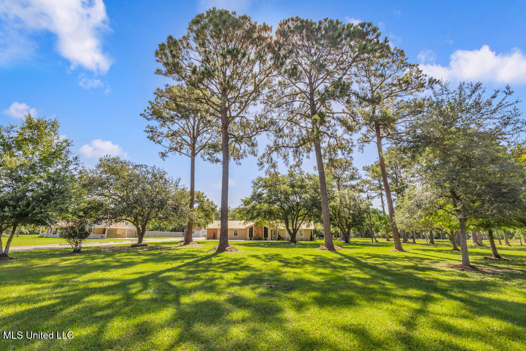 Property Photo:  2512 Old Shell Landing Road  MS 39564 