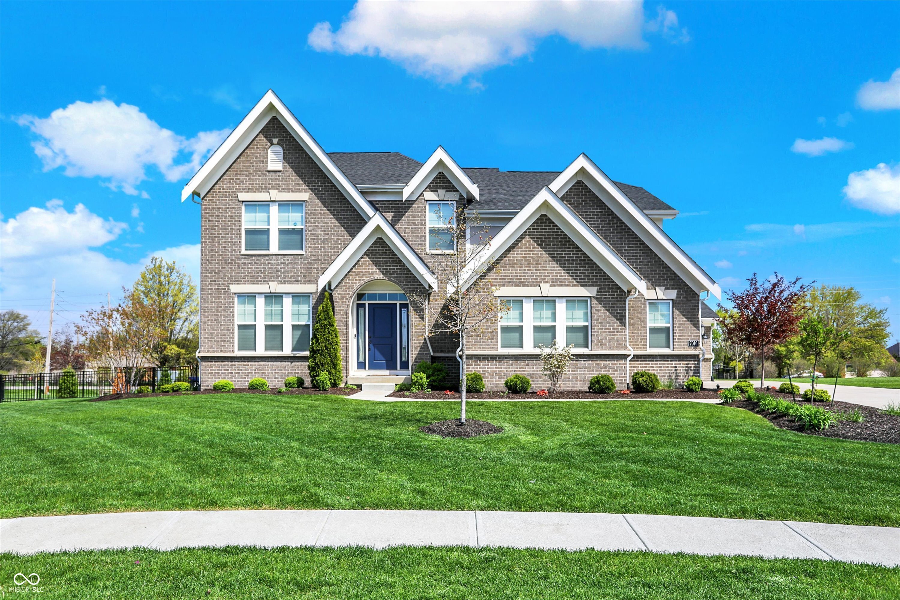 Property Photo:  7016 Birchwood Park Court  IN 46259 