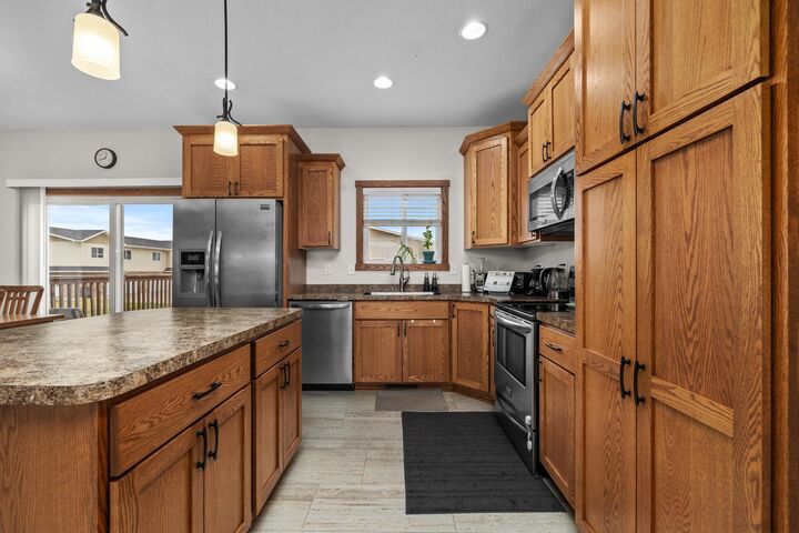 Property Photo: 3425 8th St NE ND 58703