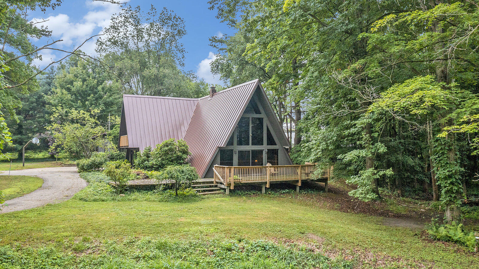 Property Photo: 369 Thomas Street MI 49010