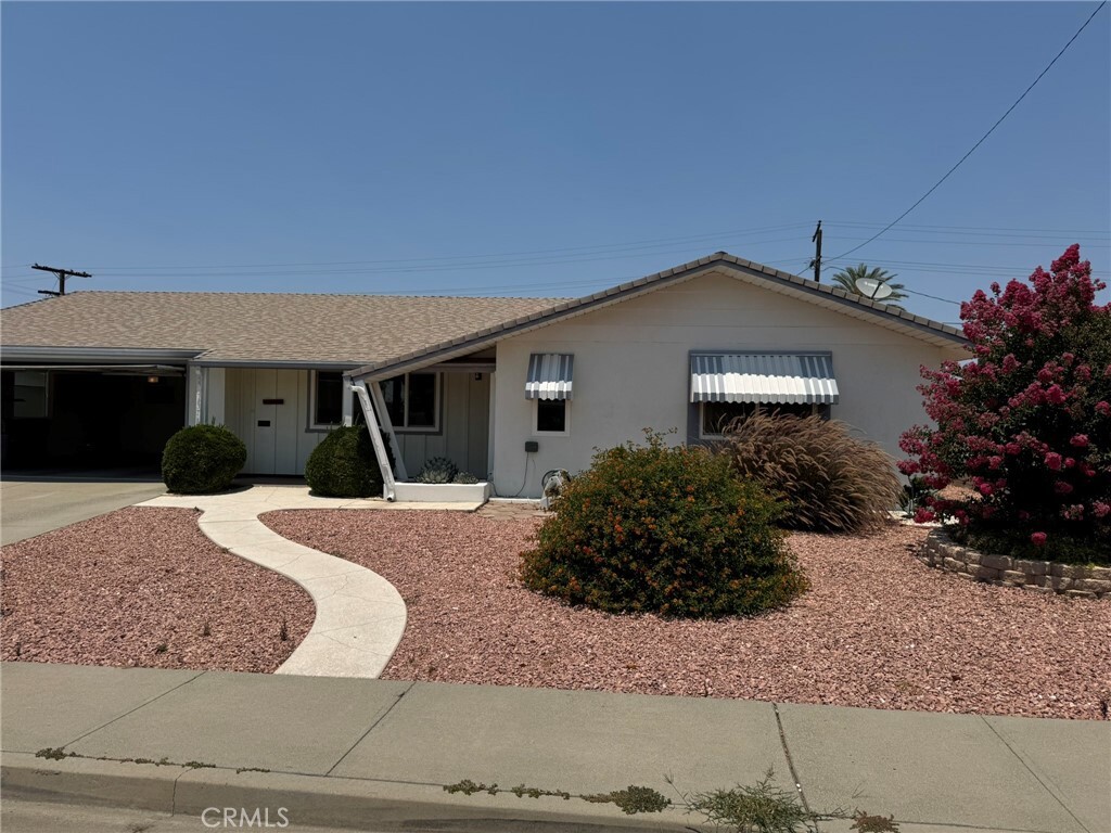 Property Photo: 26644 Oakmont Drive CA 92586