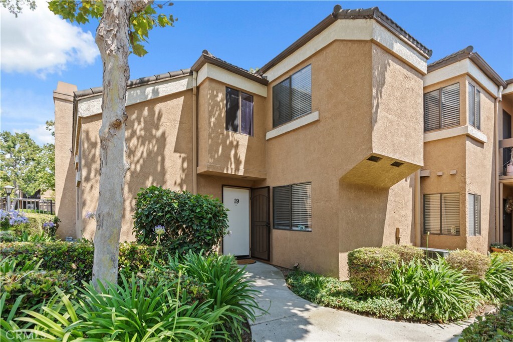 Property Photo:  16962 Westwood Lane 19  CA 92647 