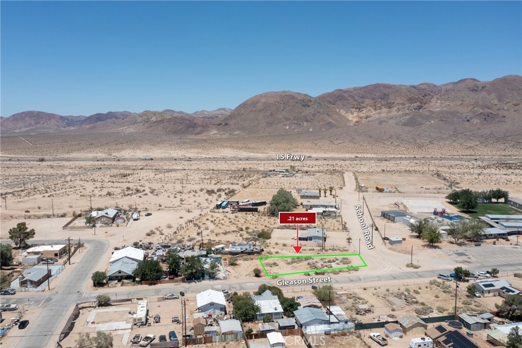 Property Photo: 457 Gleason St CA 92398