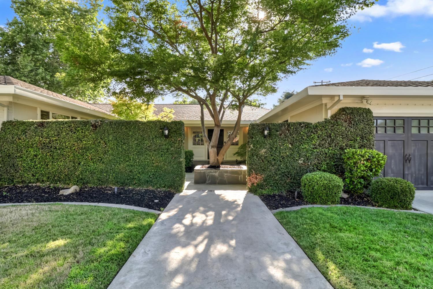 Property Photo: 551 Thornley Way CA 95864