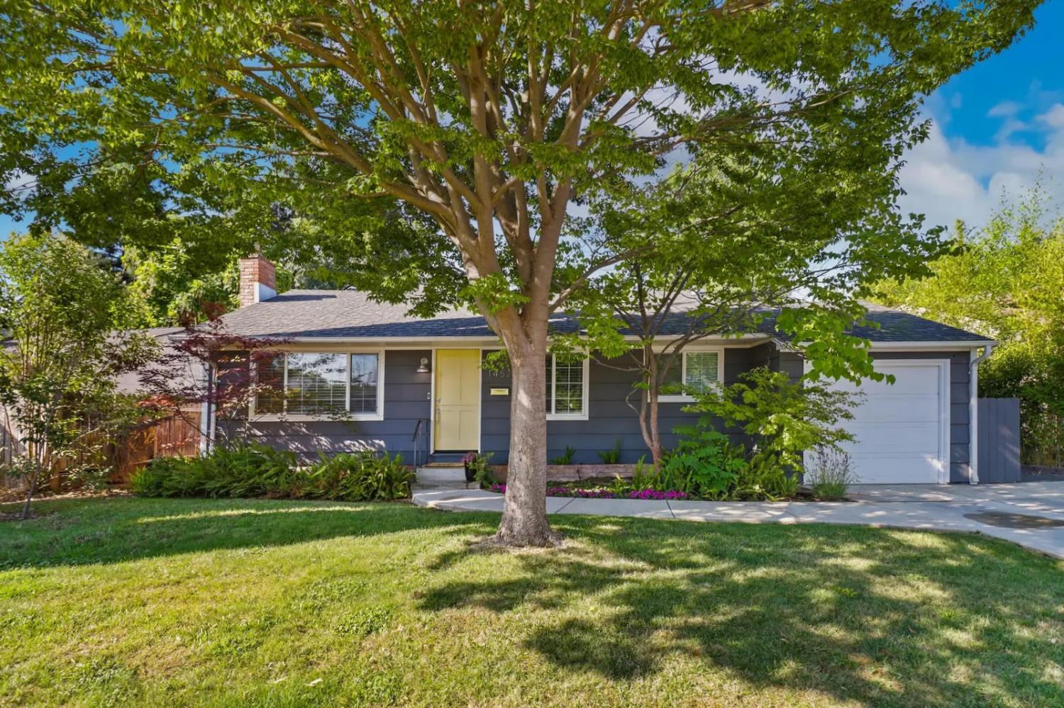 1452 Oregon Drive  Sacramento CA 95822 photo