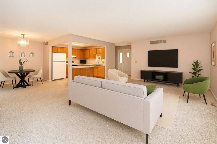 Property Photo:  1505 E Gaylord Street B  MI 48858 