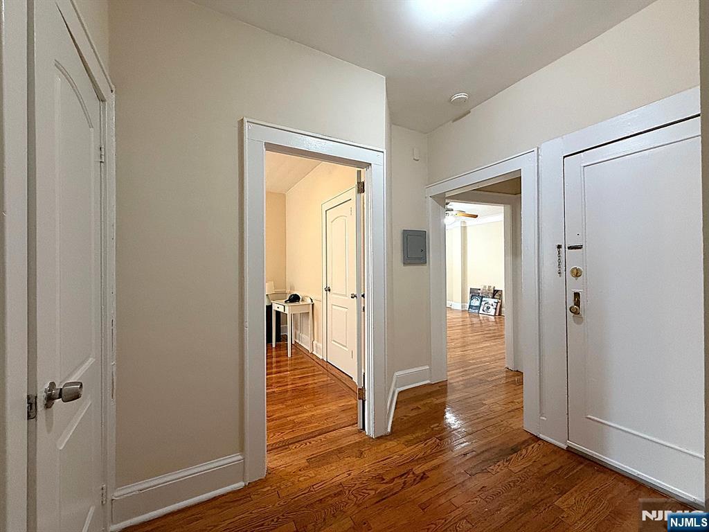 Property Photo:  44 Beech Street 1  NJ 07031 