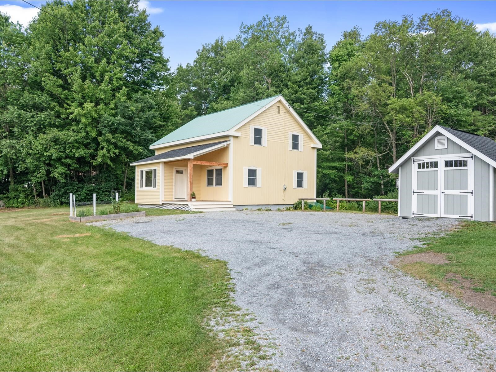 526 Hardscrabble Road  Bristol VT 05445 photo