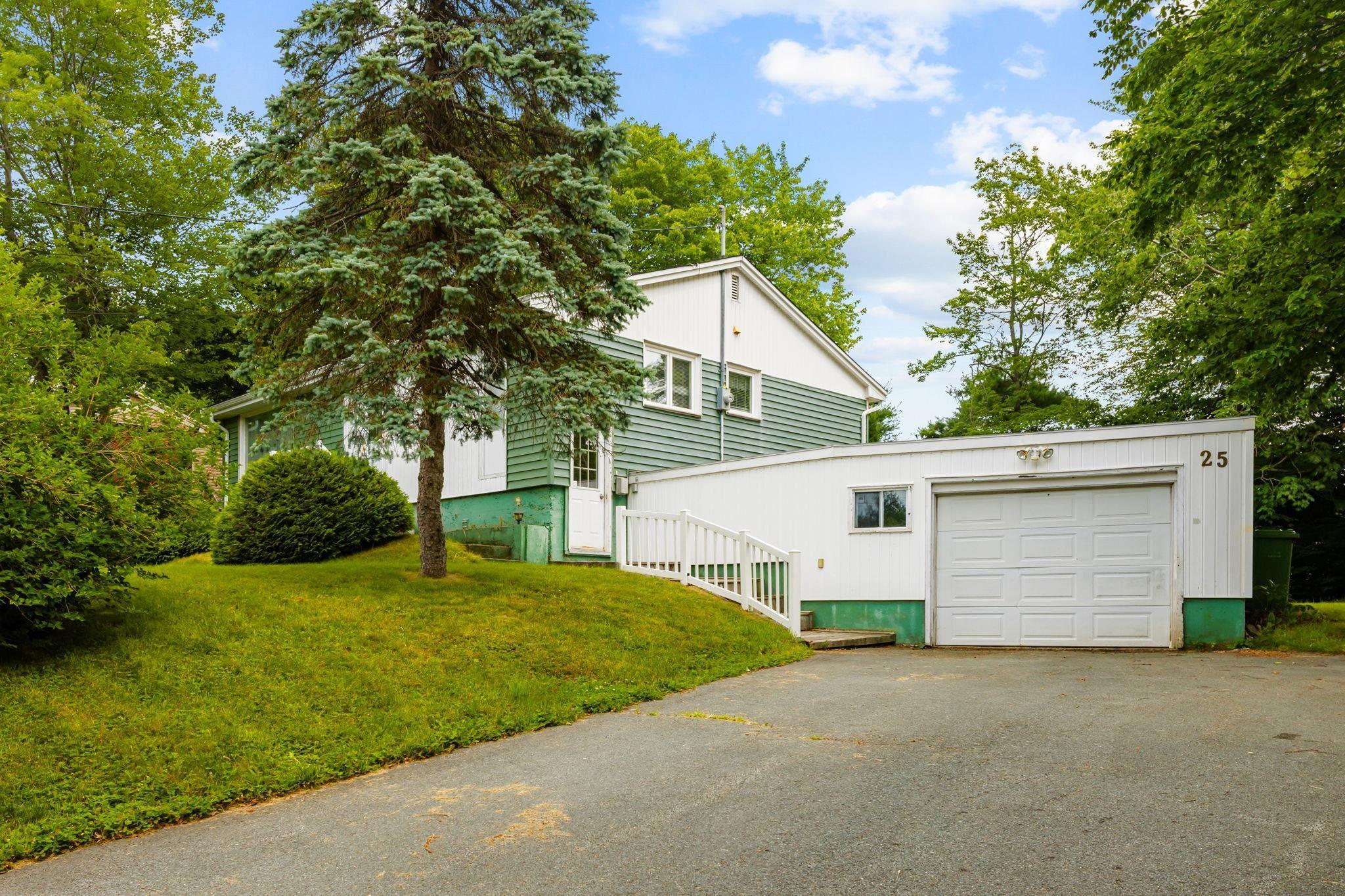 25 White Street  Dartmouth NS B2X 2P6 photo