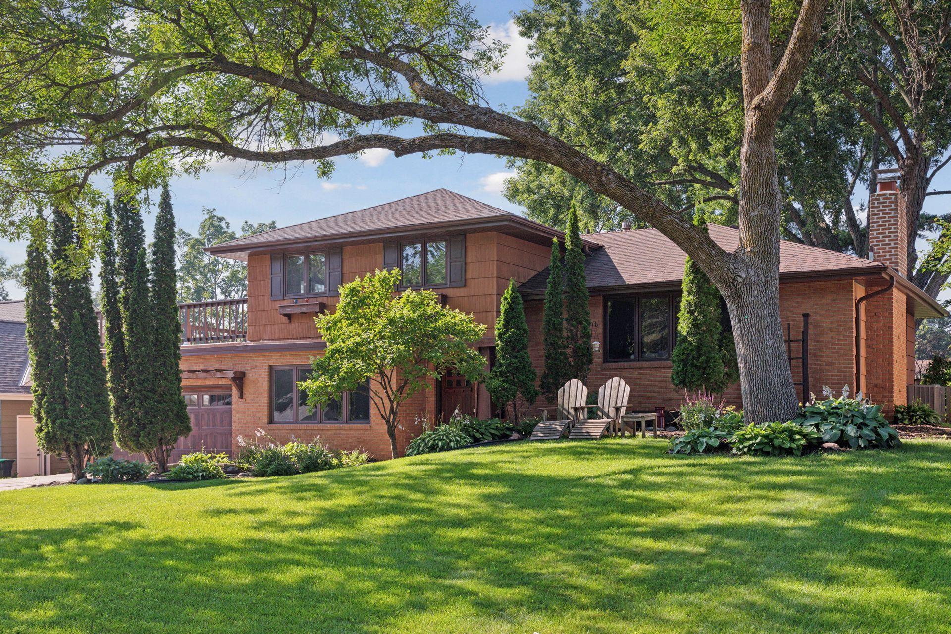 Property Photo:  5505 Countryside Road  MN 55436 