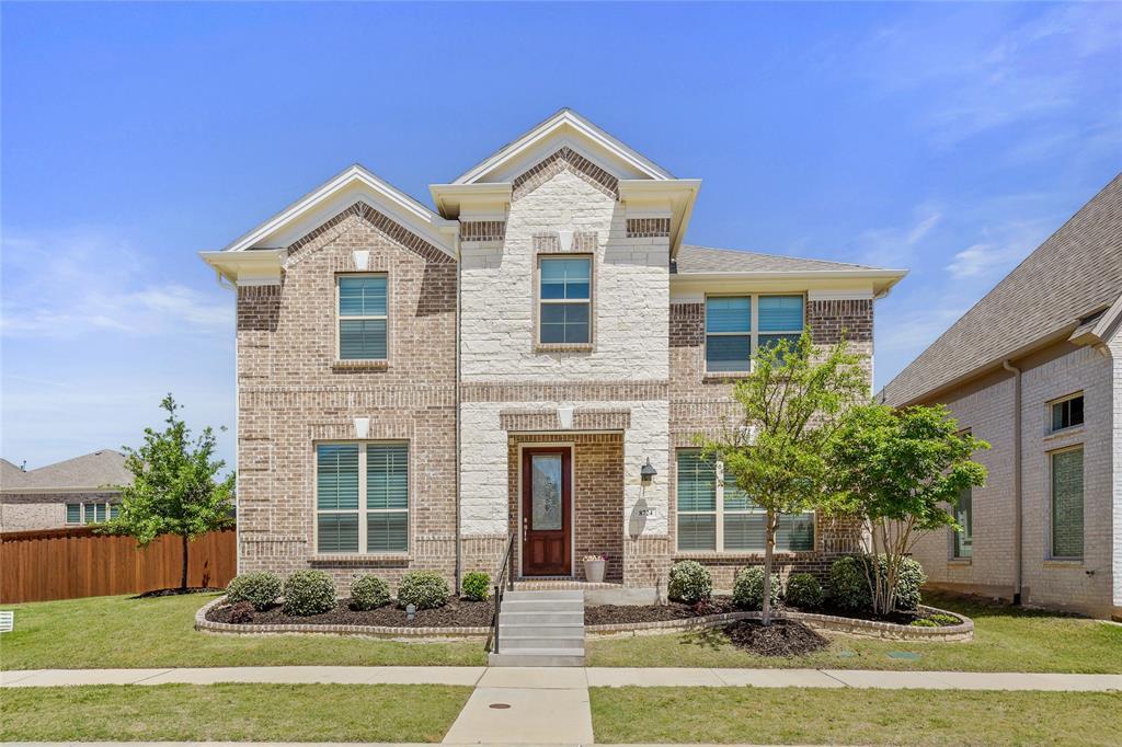 Property Photo: 8724 Fairway Lane TX 75070