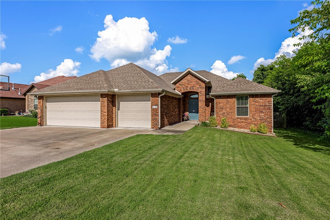 Property Photo: 219 Monroe Street AR 72719