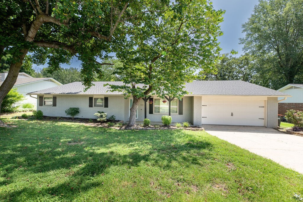111 San Jose Drive  Springdale AR 72764 photo