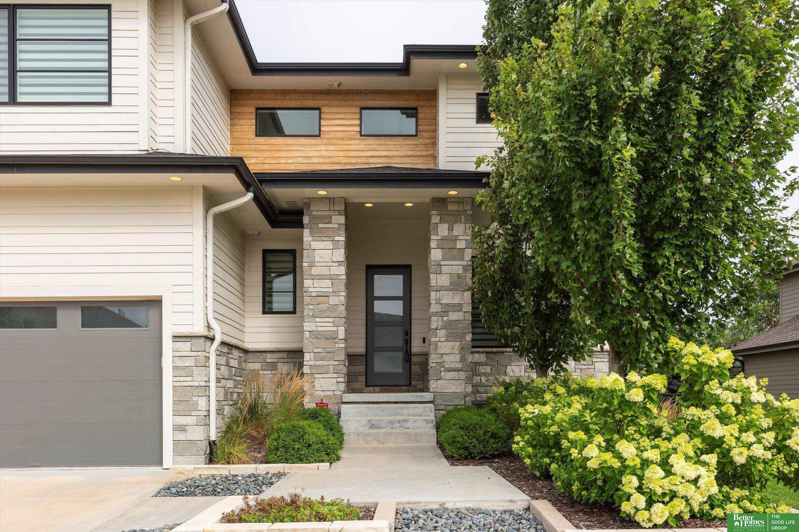 Property Photo: 2008 S 211 Street NE 68022