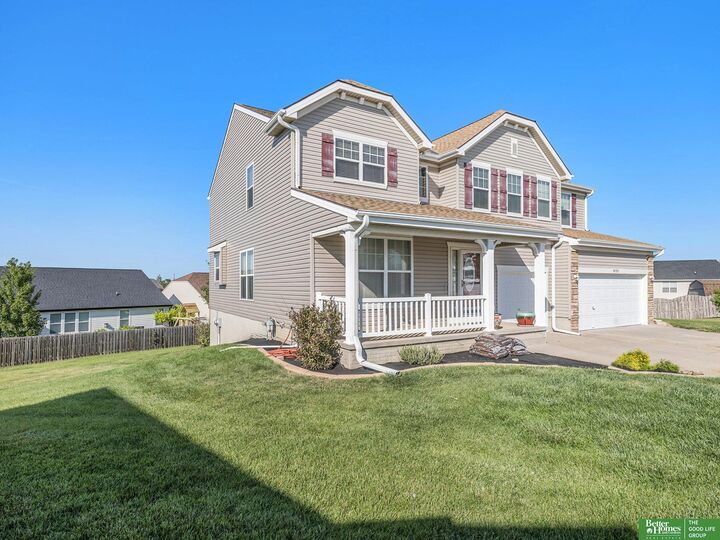 Property Photo: 15752 Howell Circle NE 68007